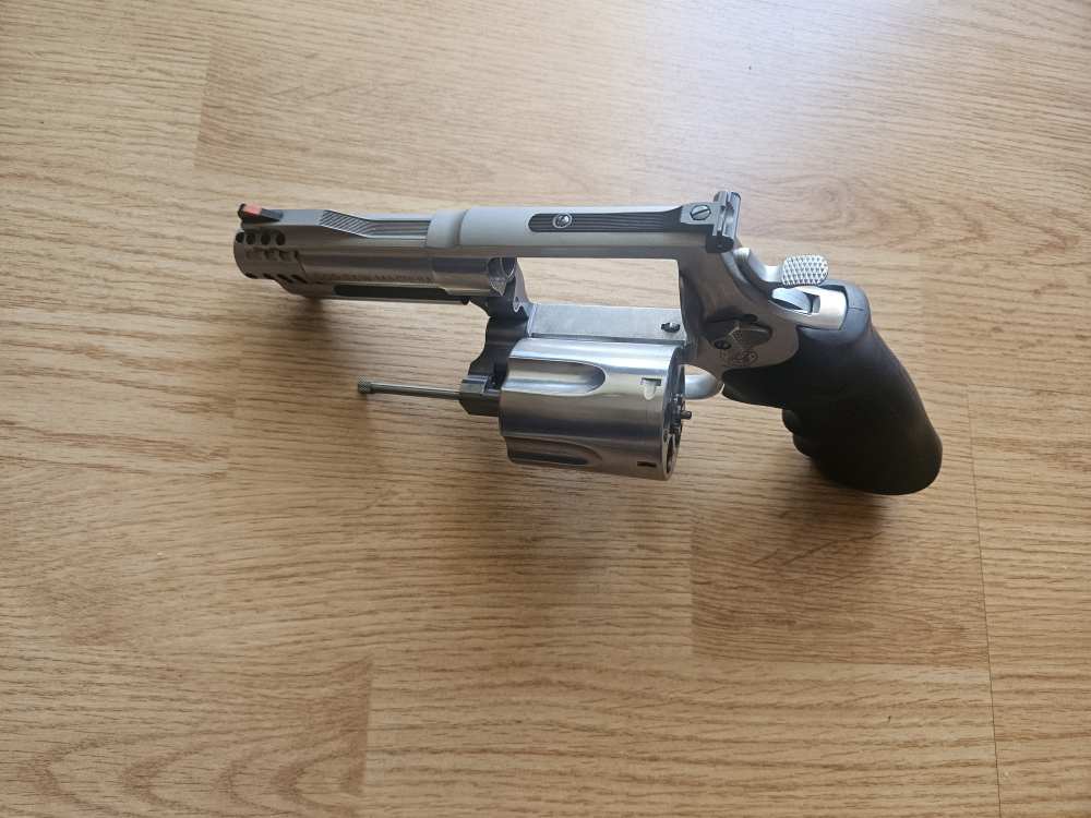 LNIB S&W 500 4" 5rd 163504-img-4