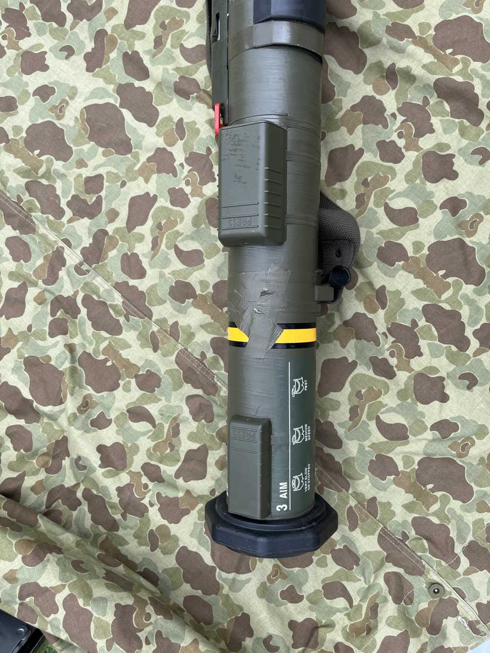 AT4 Inert Rocket Launcher Tube Trainer -img-12