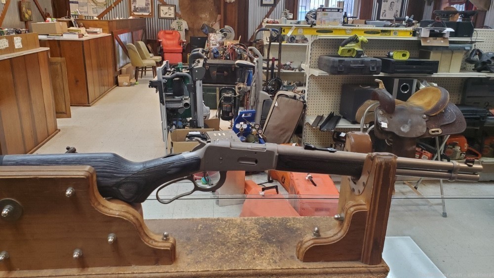 Mossberg 464 SS Mariner  30-30 sight gray lam stock-img-4