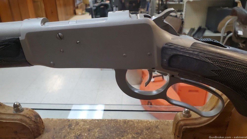 Mossberg 464 SS Mariner  30-30 sight gray lam stock-img-1