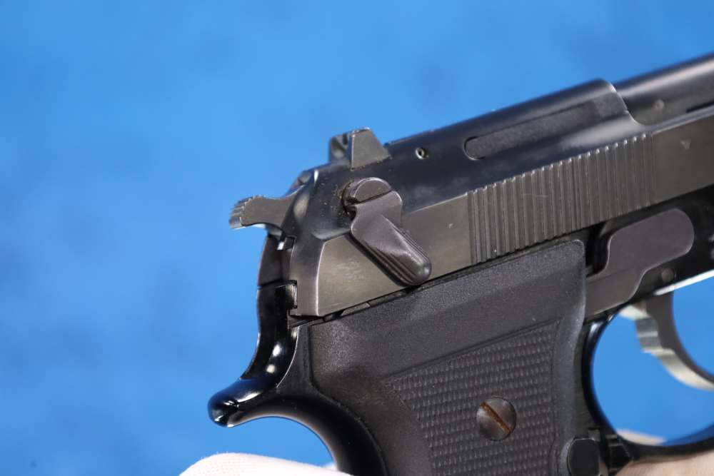 Vektor Z88 9mm Made in South Africa Beretta 92 Clone-img-45
