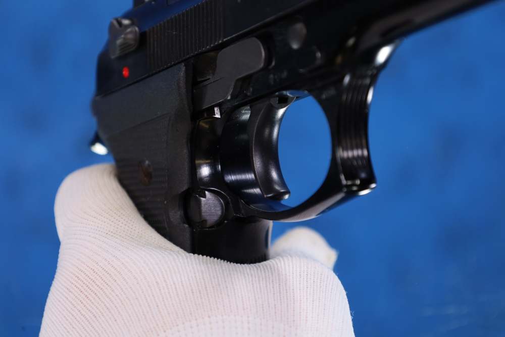 Vektor Z88 9mm Made in South Africa Beretta 92 Clone-img-35