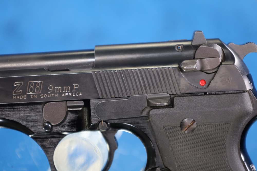 Vektor Z88 9mm Made in South Africa Beretta 92 Clone-img-8