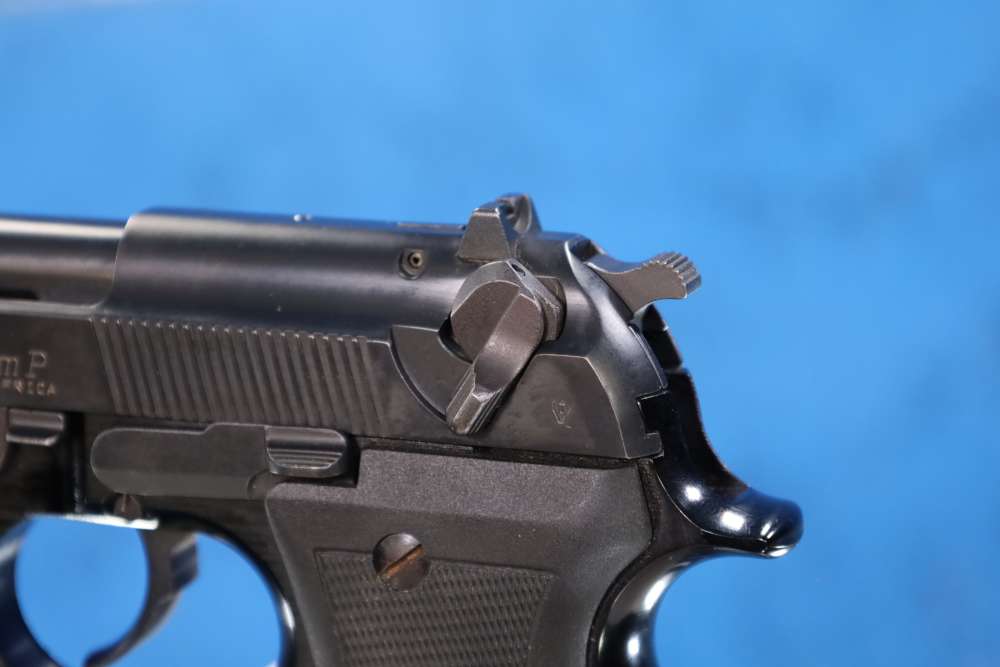 Vektor Z88 9mm Made in South Africa Beretta 92 Clone-img-44