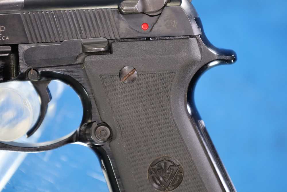 Vektor Z88 9mm Made in South Africa Beretta 92 Clone-img-5