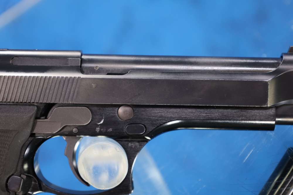 Vektor Z88 9mm Made in South Africa Beretta 92 Clone-img-62