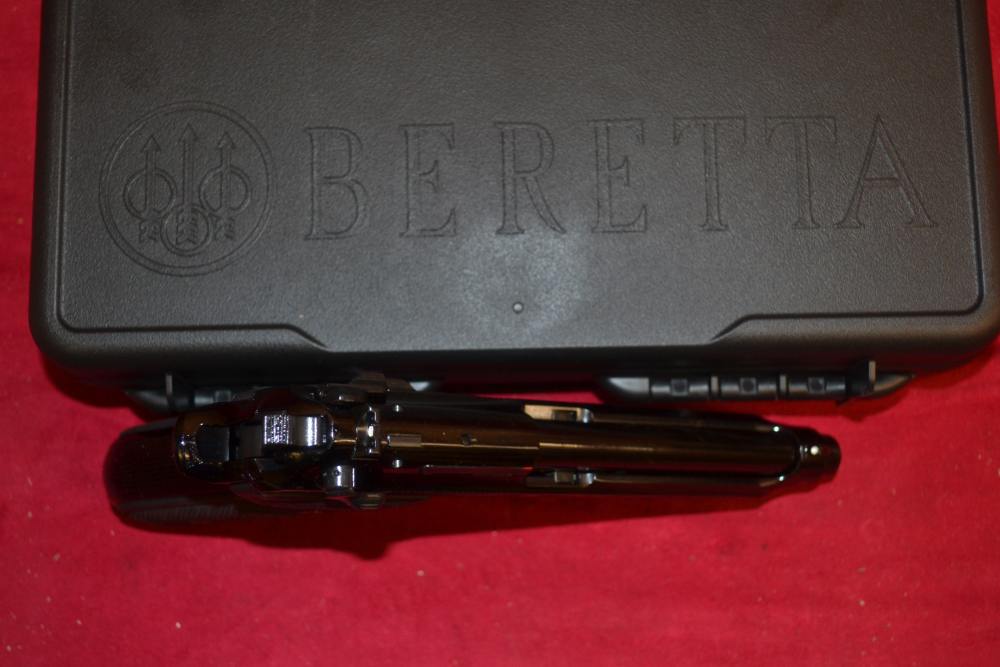 Beretta 92SB 9mm 4.9"Barrel "50th Anniversary" 90's Series 695 of 1526.-img-7