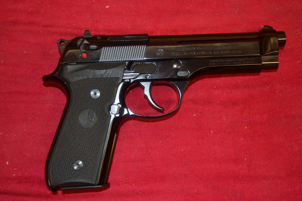 Beretta 92SB 9mm 4.9"Barrel "50th Anniversary" 90's Series 695 of 1526.-img-4