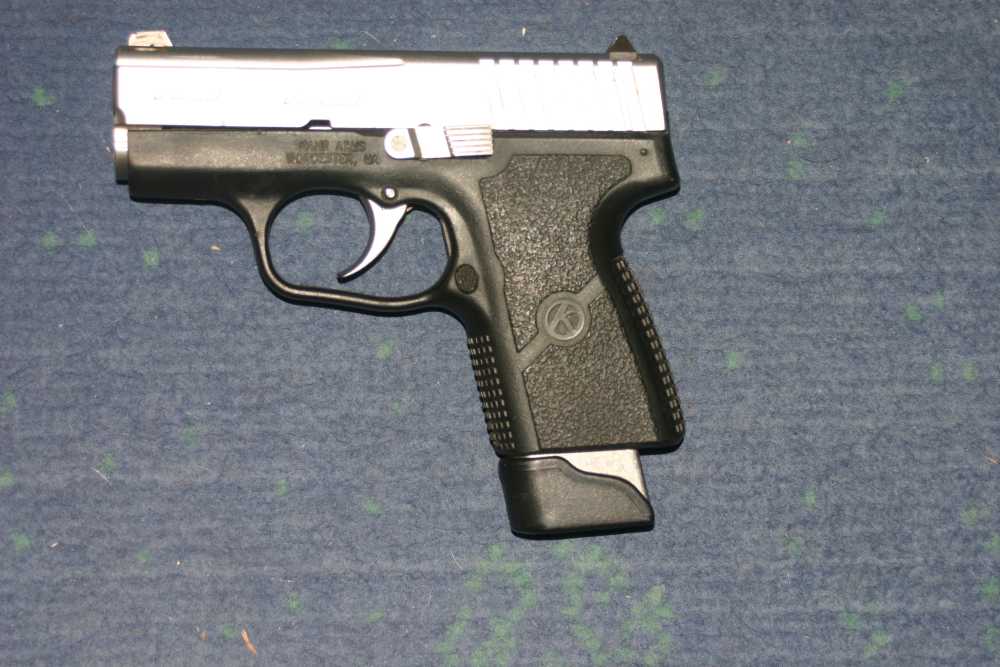 Kahr Arms PM9 9mm 2 Magazines Original case / Manual-img-7
