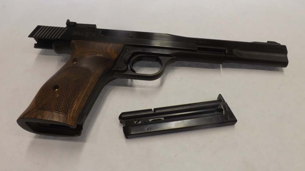 SMITH & WESSON MODEL 41 - 7 INCH-img-1