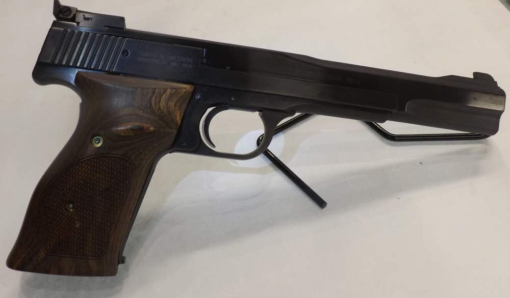 SMITH & WESSON MODEL 41 - 7 INCH-img-3