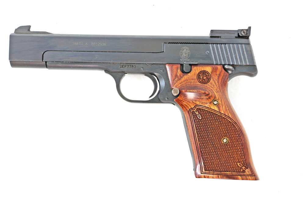Smith & Wesson Model 41 5.5" W Box Excellent Condition-img-3