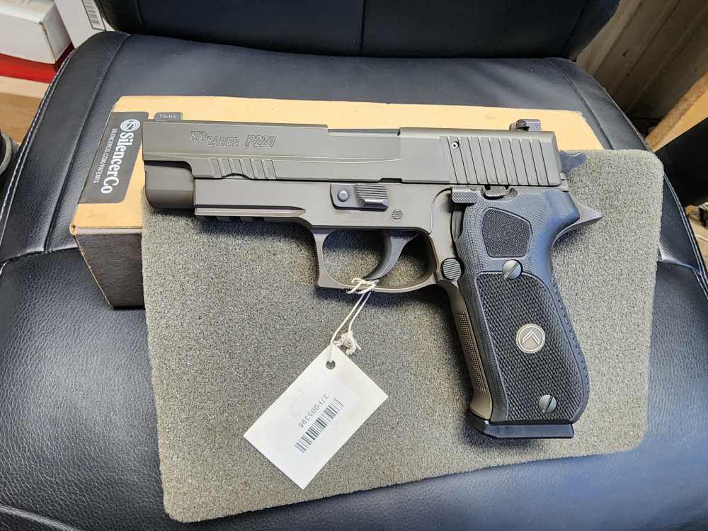 PICS! SIG SAUER P220 LEGION .45 ACP 4.4 SRT 220 .45 P GRAY G10 MA COMPLIANT-img-0