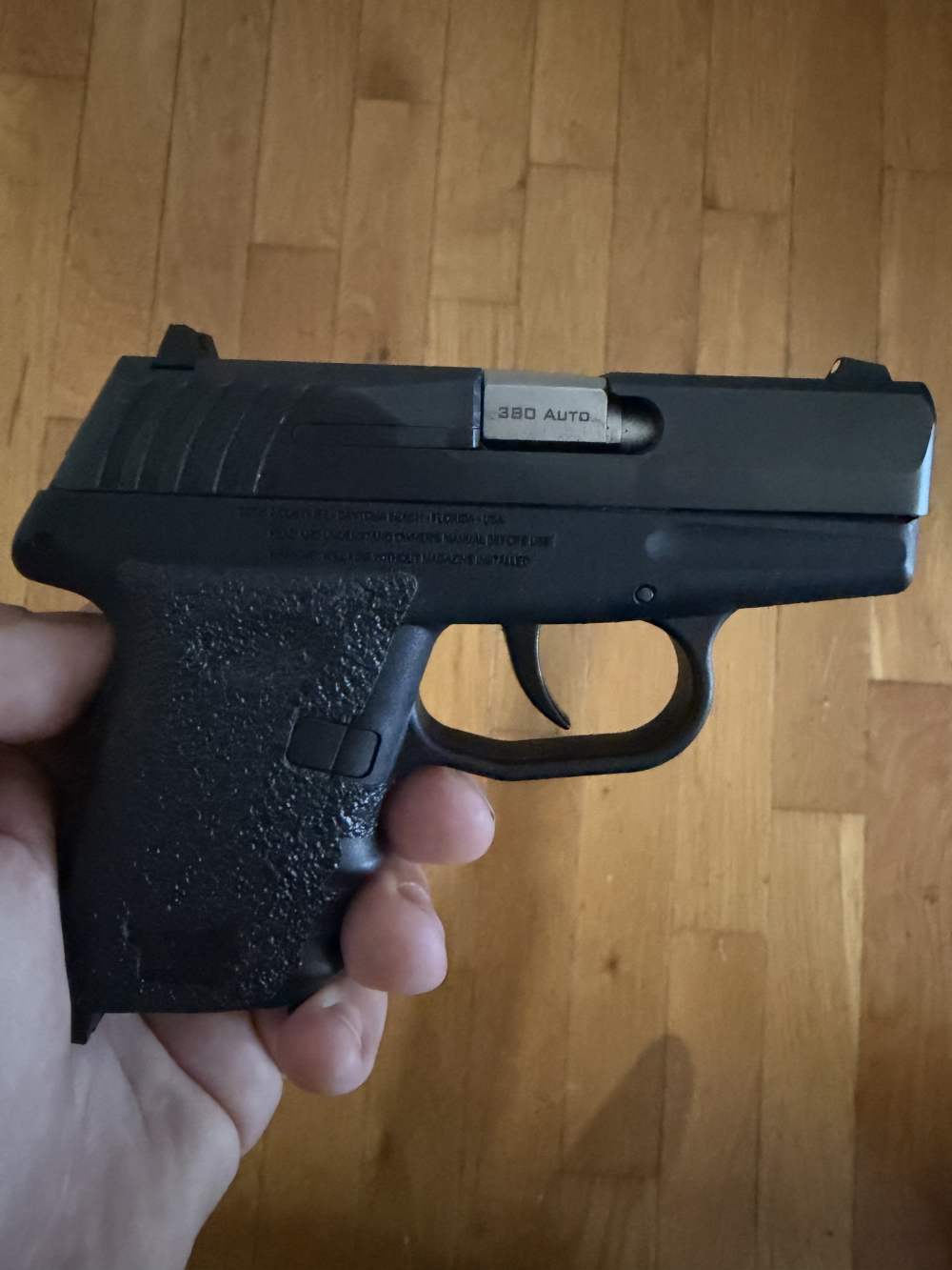 SCCY .380 Auto with 5 mags (one extended)-img-3