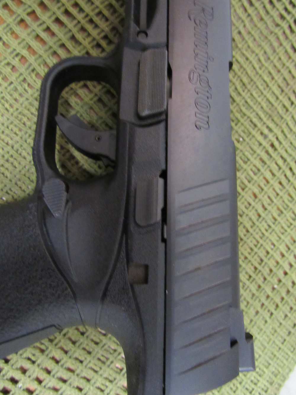 Remington RP9 full-size, Striker-Fired 9mm 4.5" Night Sights-img-11