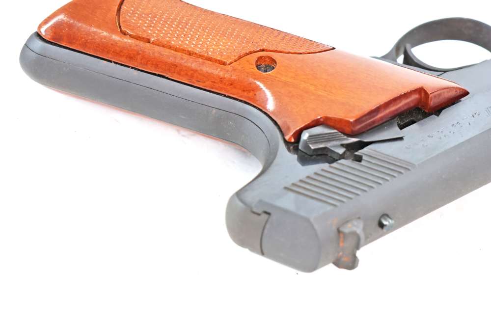 mid 1960s Colt Huntsman .22LR Excellent Condition-img-4