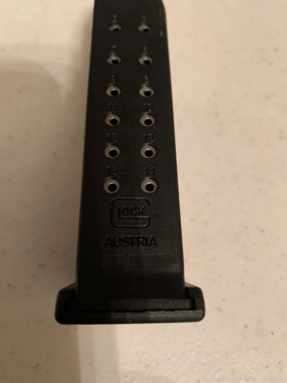 Factory Glock 19 Gen 1 thru 5 Magazine Factory New 15 RD 9 MM-img-3