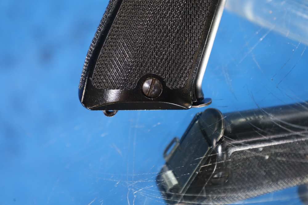 Sig Sauer P220 45ACP Rare Heel Release Made in Germany With Box-img-50
