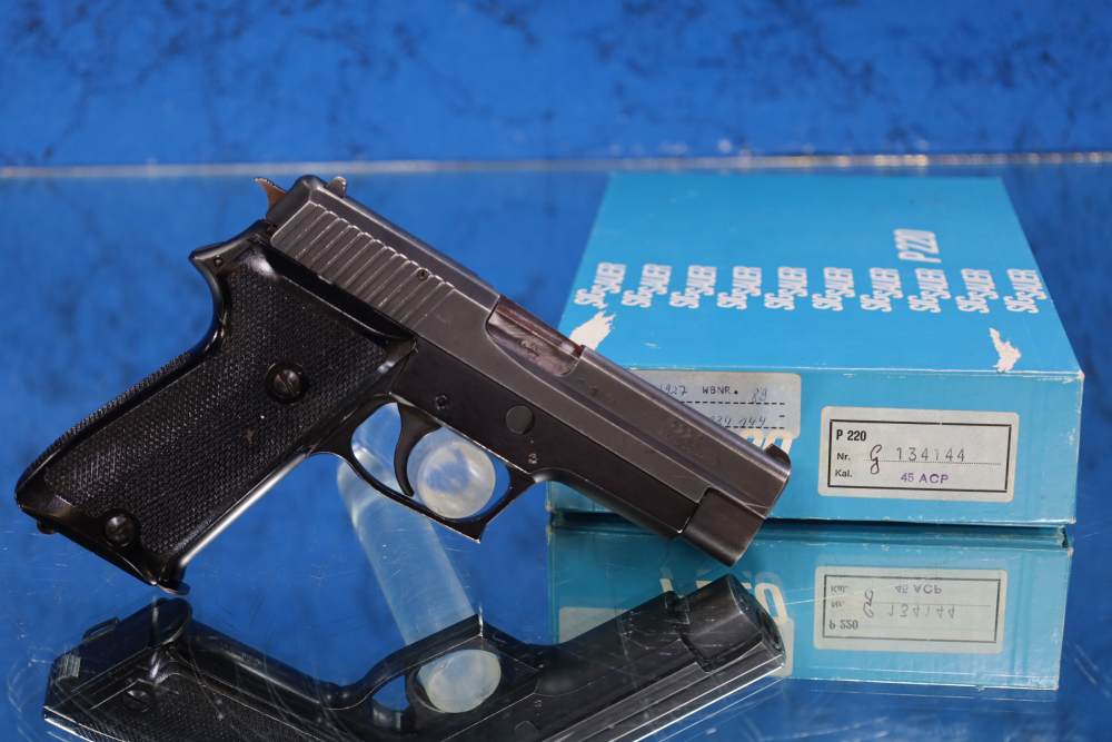 Sig Sauer P220 45ACP Rare Heel Release Made in Germany With Box-img-1