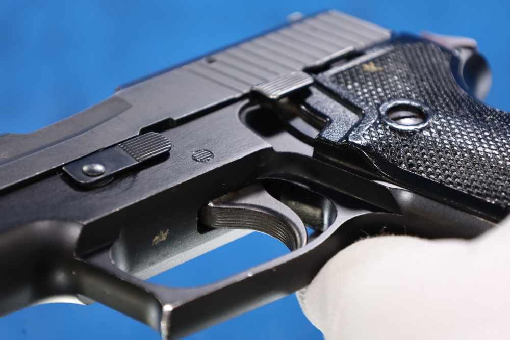 Sig Sauer P220 45ACP Rare Heel Release Made in Germany With Box-img-37