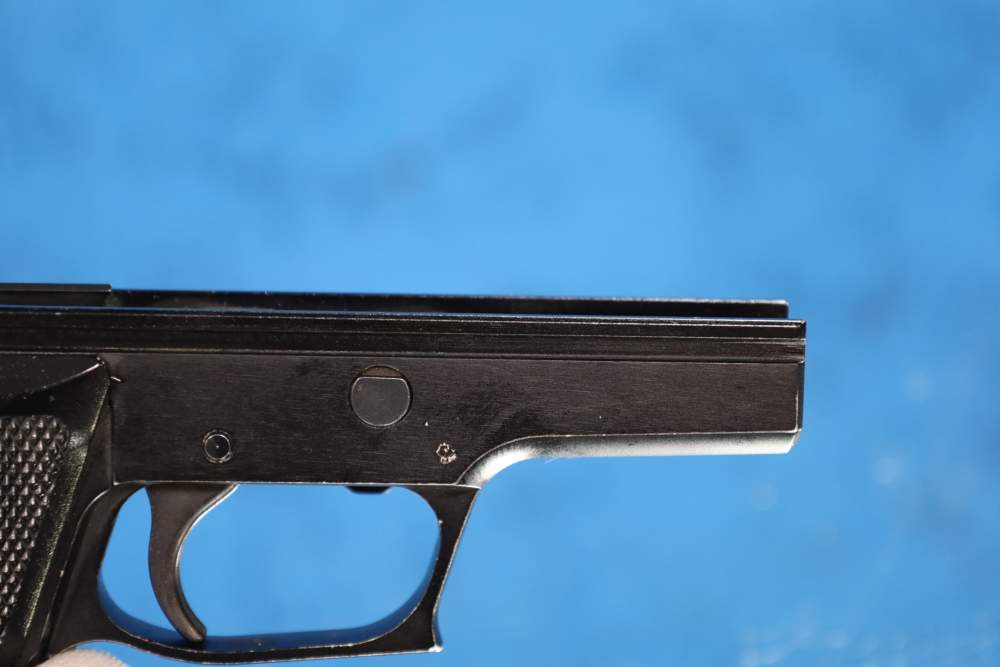 Sig Sauer P220 45ACP Rare Heel Release Made in Germany With Box-img-63