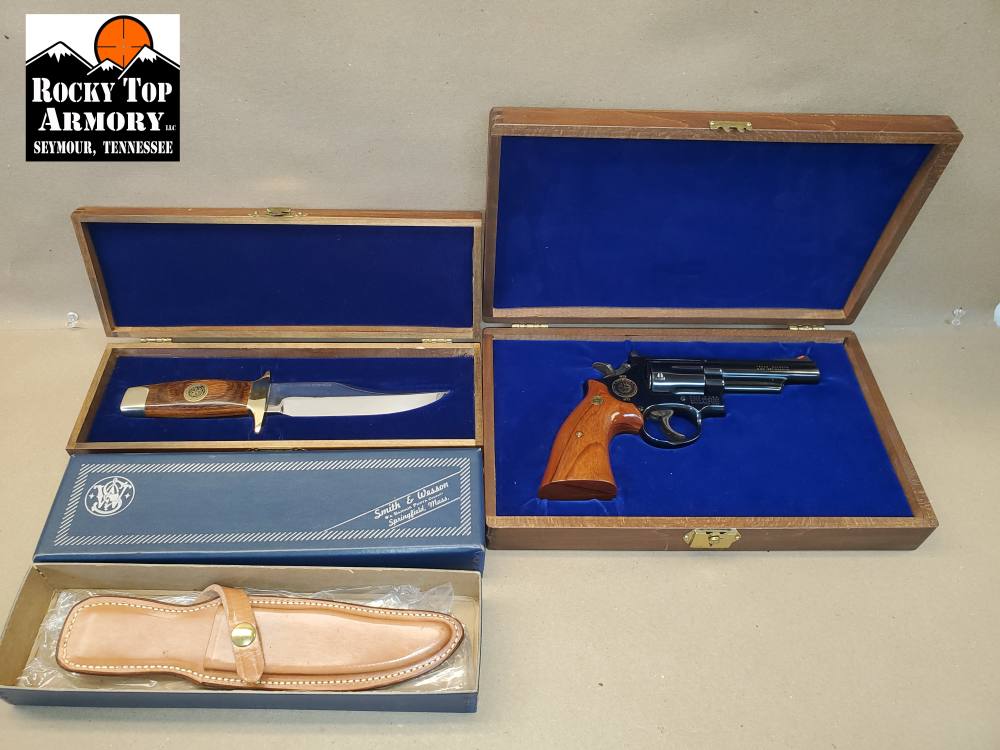 SMITH & WESSON COMMERATIVE 19-3 357 MAG 4"  TEXAS RANGERS W KNIFE 2 CASES-img-0
