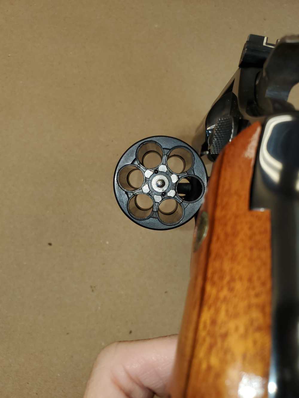 SMITH & WESSON COMMERATIVE 19-3 357 MAG 4"  TEXAS RANGERS W KNIFE 2 CASES-img-10