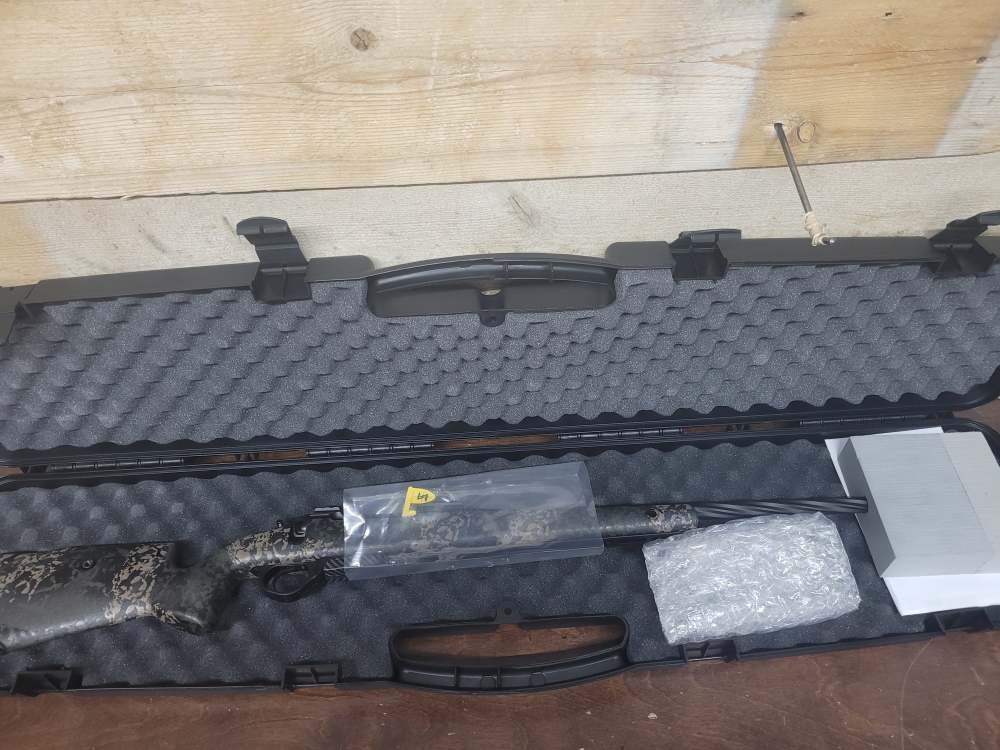 New Seekins Precision PH3 7mm Rem Mag 22"bbl Woodland Shadow DISCONTINUED!-img-3