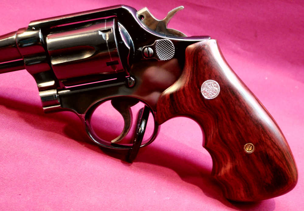 Smith & Wesson 10-5 .38 S&W Special 4" barrel Revolver Excellent!-img-7