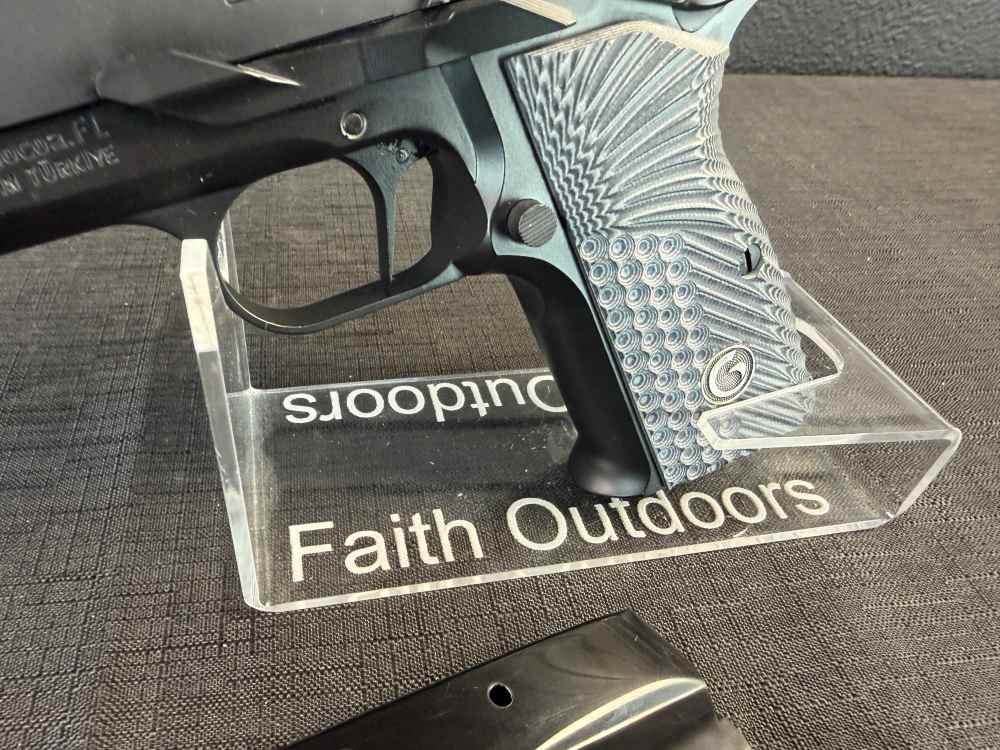Like New EAA Girsan MCP35 Match 9mm 4.87" Barrel 15+1 Ambi Safety -img-8