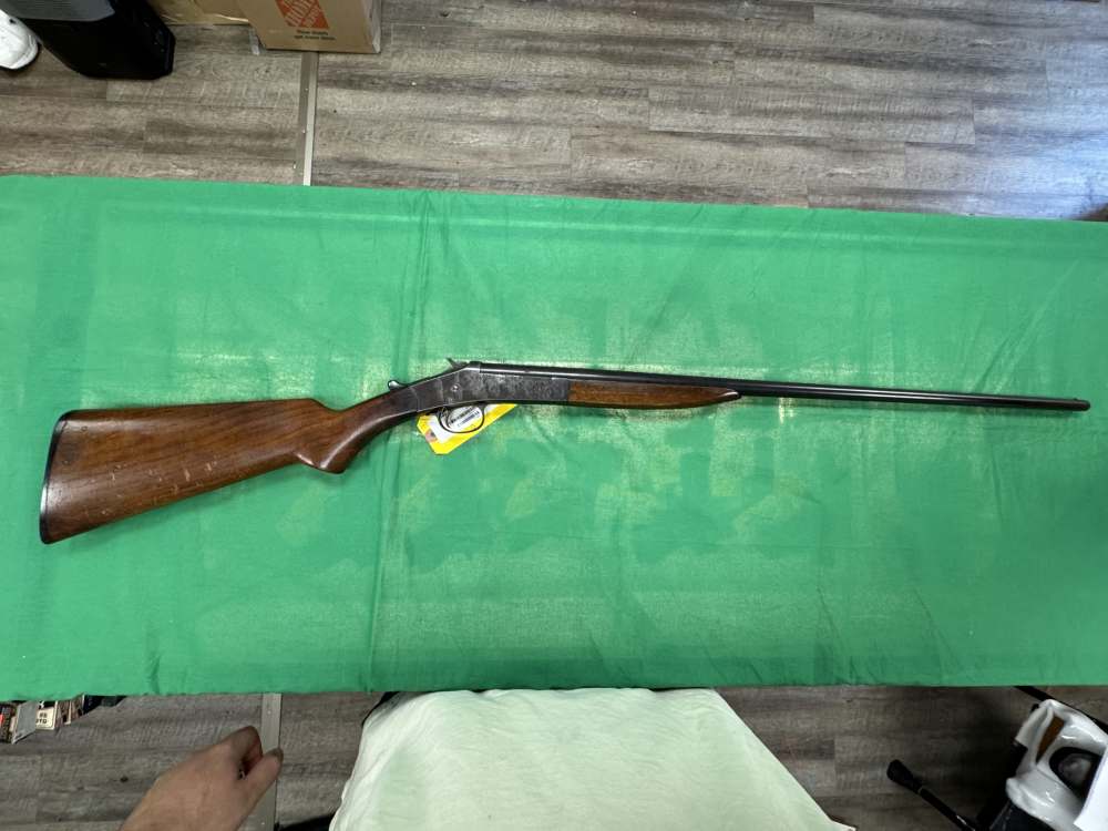 Collectible Harrington & Richardson Model 1915  .410 Single Shot Shotgun-img-2
