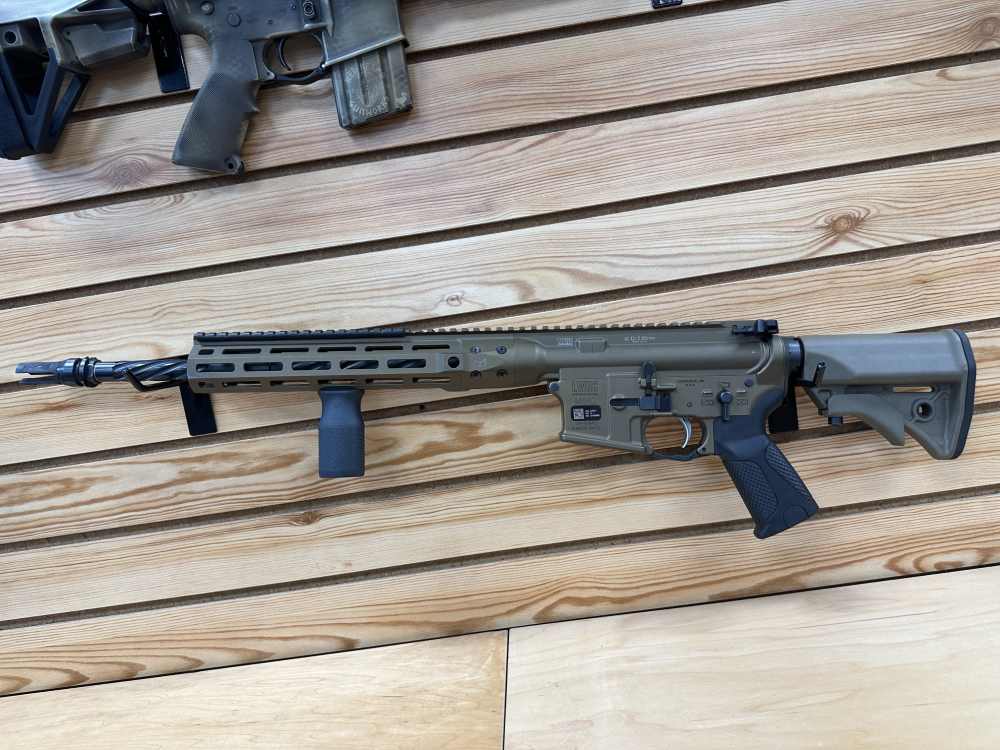 LWRC M6IC-DI AR-15 5.56MM 16" Burnt bronze w/ UCIW stock-img-1