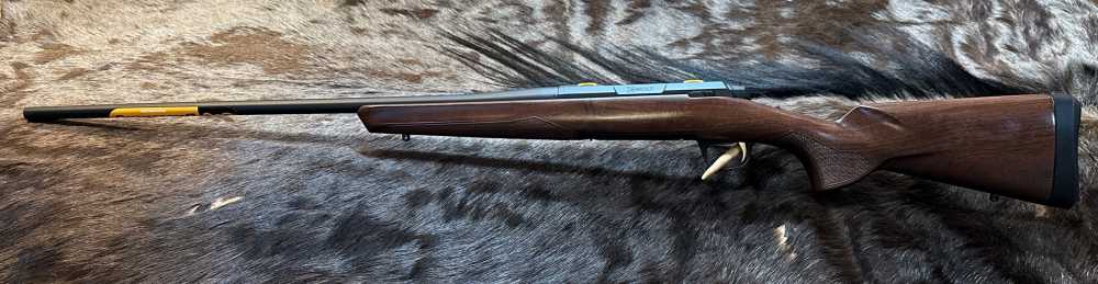 BROWNING X-BOLT 2 HUNTER 300 WIN MAG 26" RIFLE, FREE SAFARI-img-1