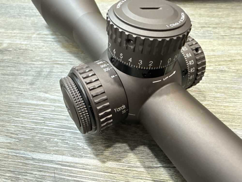 Excellent Lightly Used Vortex Razor HD Gen ii 3-18 x 50 RZR-31803 EBR-2C-img-1