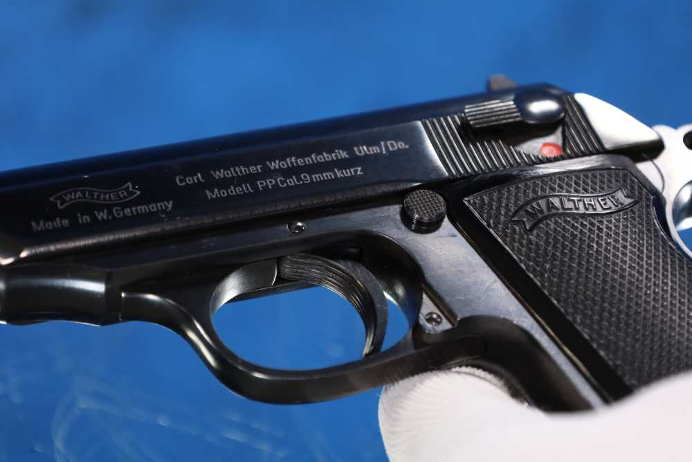 Walther PP 380ACP Made in Germany C&R Eligible 9 Kurz-img-32