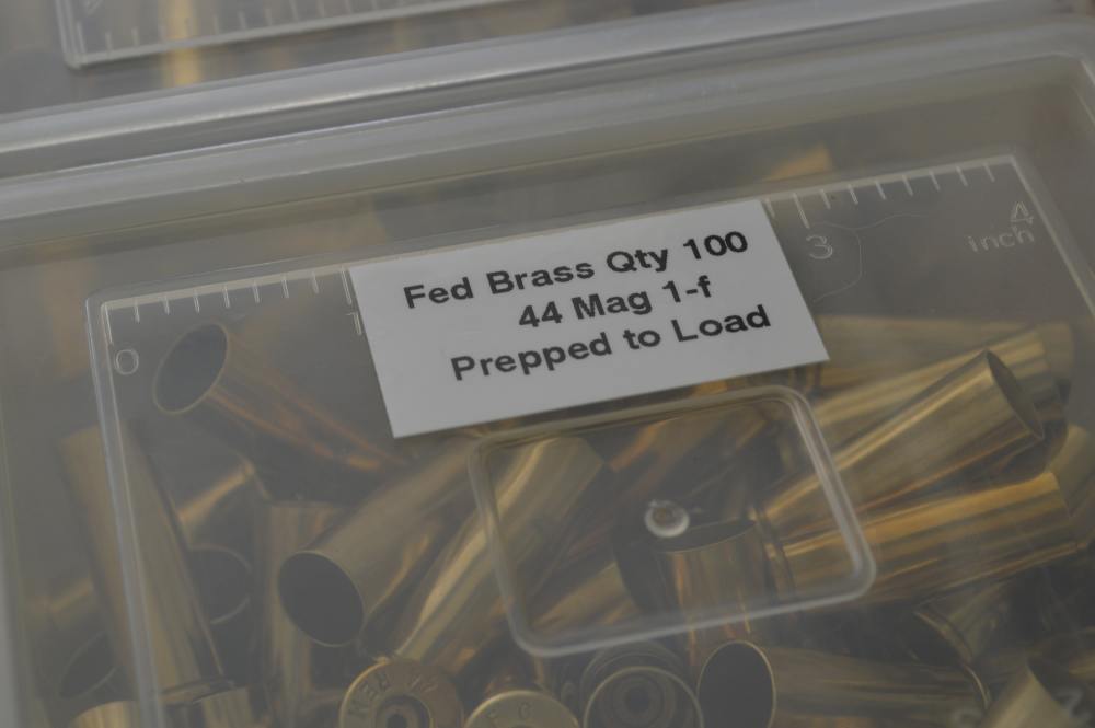 Brass, Win & Fed 44 mag 1-f clean ready to load-img-1