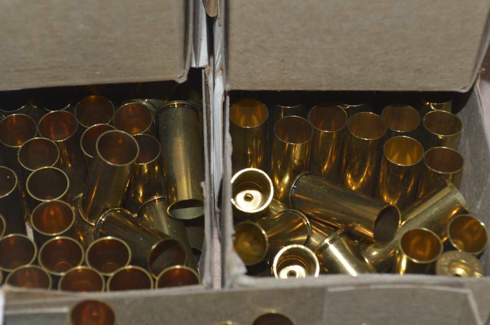 Brass, 44 Mag Win. New in Boxes un-fired -img-3