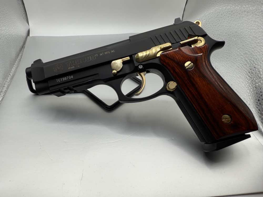 Taurus PT 92 AF 9mm Matte black with gold Accents-img-1