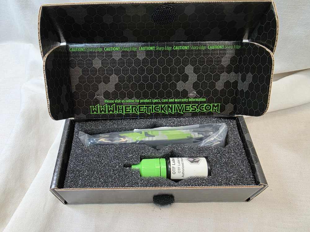 Heretic Knives Hydra recurve-img-1