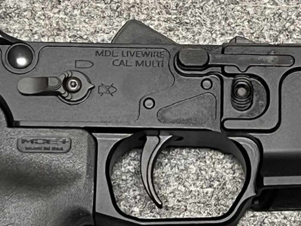Sharps Brothers Livewire Ambidextrous / Magpul AR-15 complete lower receive-img-6