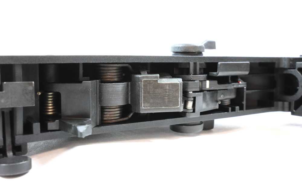 Police Trade-In: Heckler & Koch UMP De-Milled Parts Kit-img-24