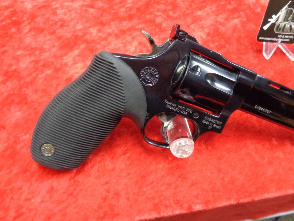 Taurus TRACKER 17 HMR 7 Shot Revolver 6.5" Barrel SA/DA WE TRADE & BUY GUNS-img-7