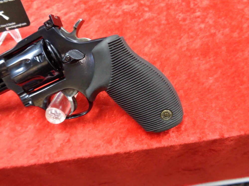 Taurus TRACKER 17 HMR 7 Shot Revolver 6.5" Barrel SA/DA WE TRADE & BUY GUNS-img-2