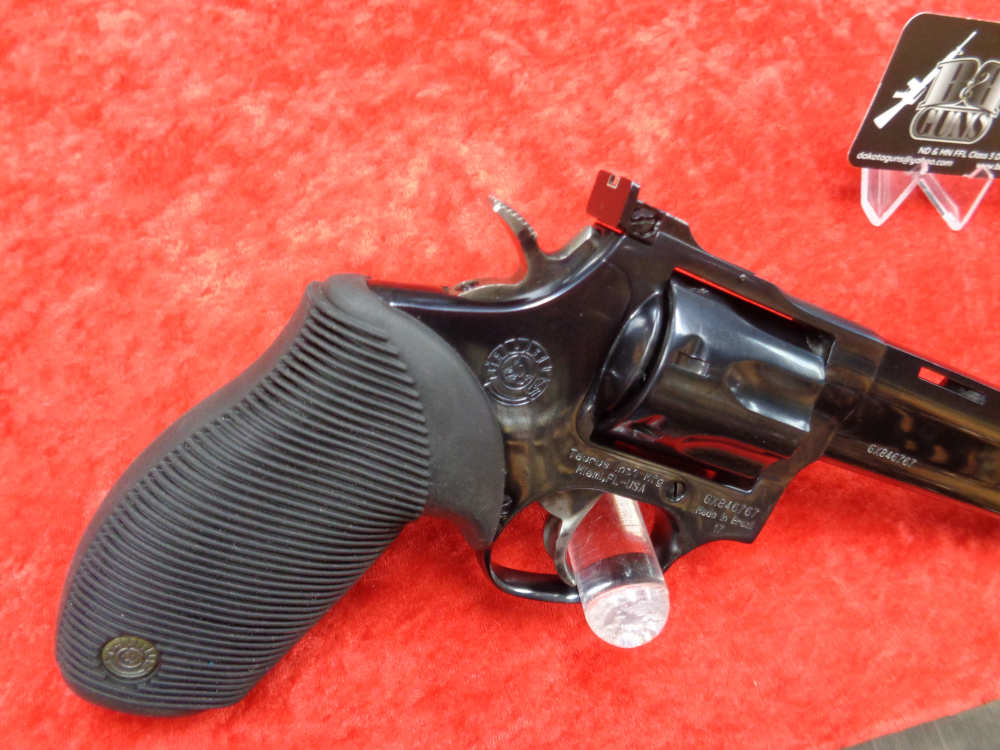 Taurus TRACKER 17 HMR 7 Shot Revolver 6.5" Barrel SA/DA WE TRADE & BUY GUNS-img-8