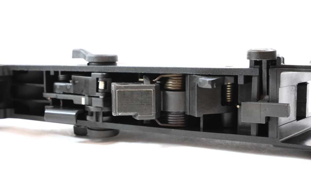 Police Trade-In: Heckler & Koch UMP De-Milled Parts Kit-img-22