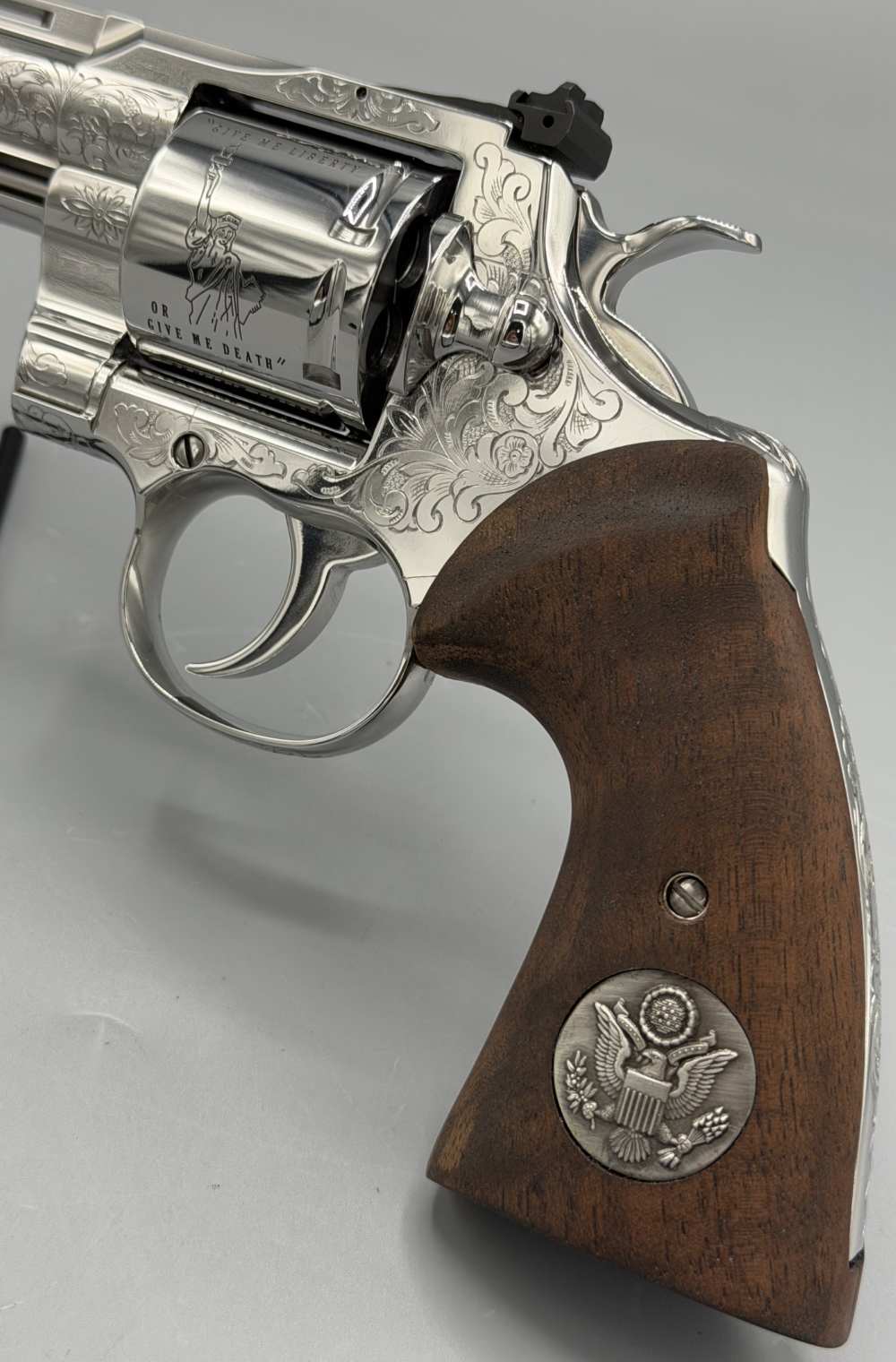 Colt Custom Shop 250th Anniversary Special Edition Python 6" HAND ENGRAVED-img-6