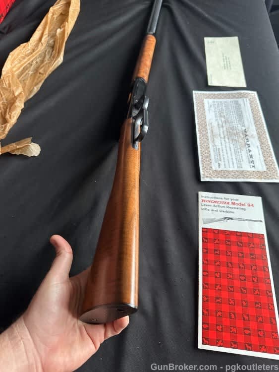 BOXED WINCHESTER MODEL 94 CLASSIC LEVER ACTION SHORT RIFLE-img-23