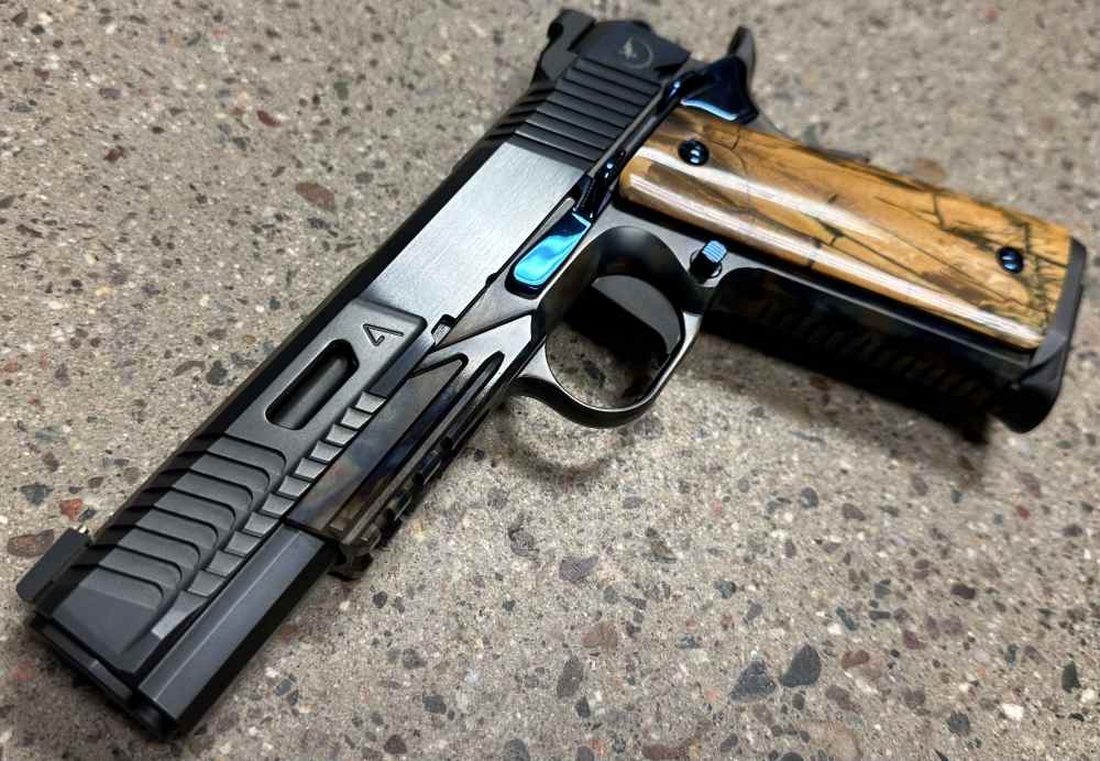 Nighthawk Custom 1911 VIP Agent 2 45ACP 5" Turnbull Case Color Frame 0872-img-4