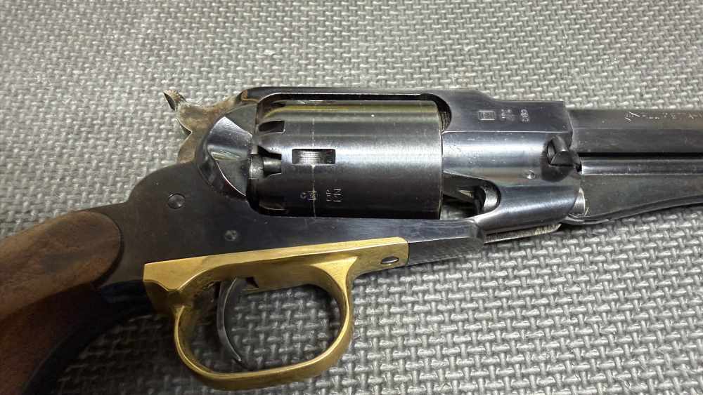 Remington 1858 New Army replica revolver by Pietta VG COND 2015-img-3
