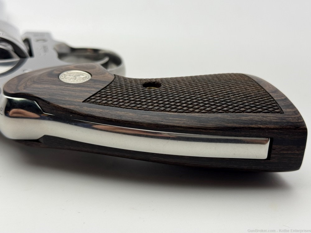 Colt Python 6" Barrel 357 Magnum Mint Condition With Factory Case-img-9